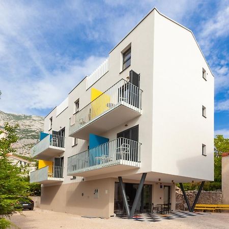 Subtub Hostel Makarska Exterior photo