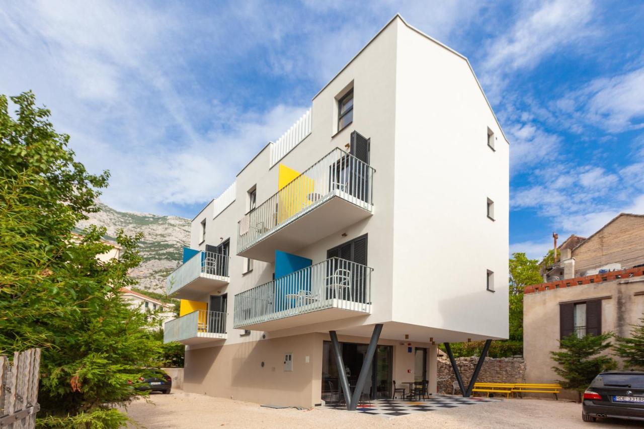 Subtub Hostel Makarska Exterior photo